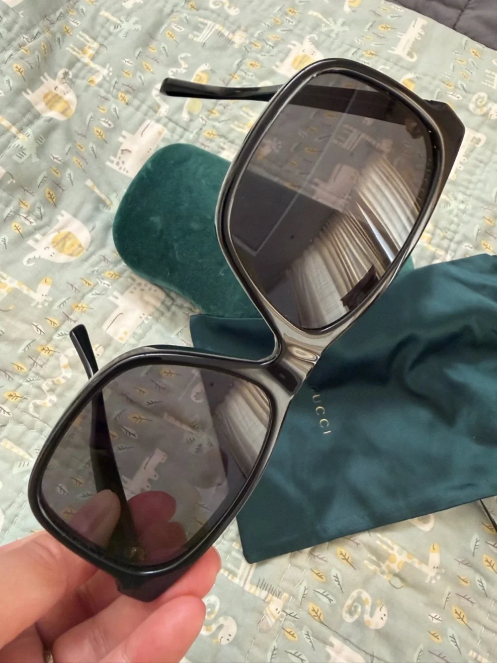 Gucci Sunglasses (PRICE FIRM)